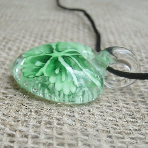 Glow in the Dark Murano Glass Butterfly Heart Necklace - Picture 5 of 14